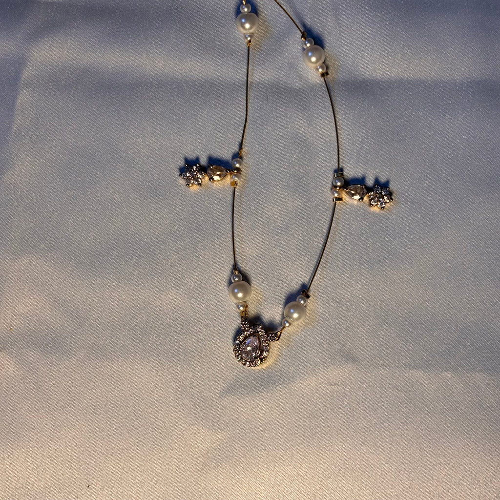Raindrop & floral drop crystals invisible necklace