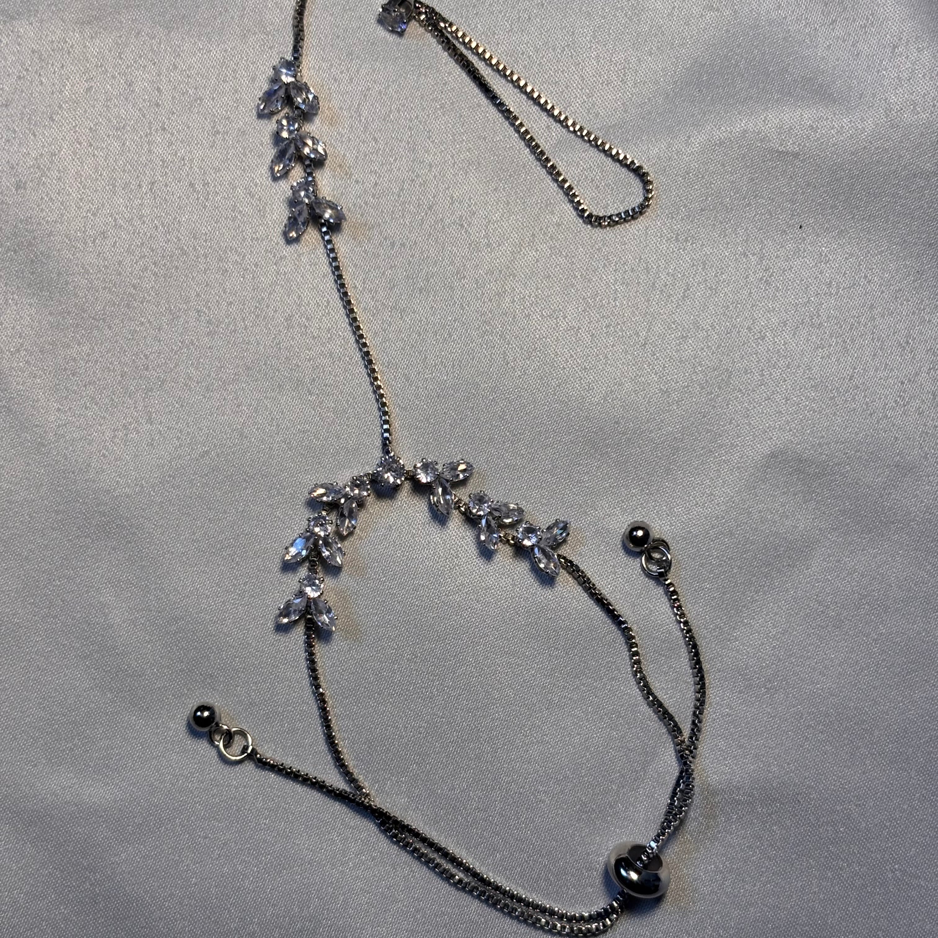 Marquise cut stone hand chain(silver)