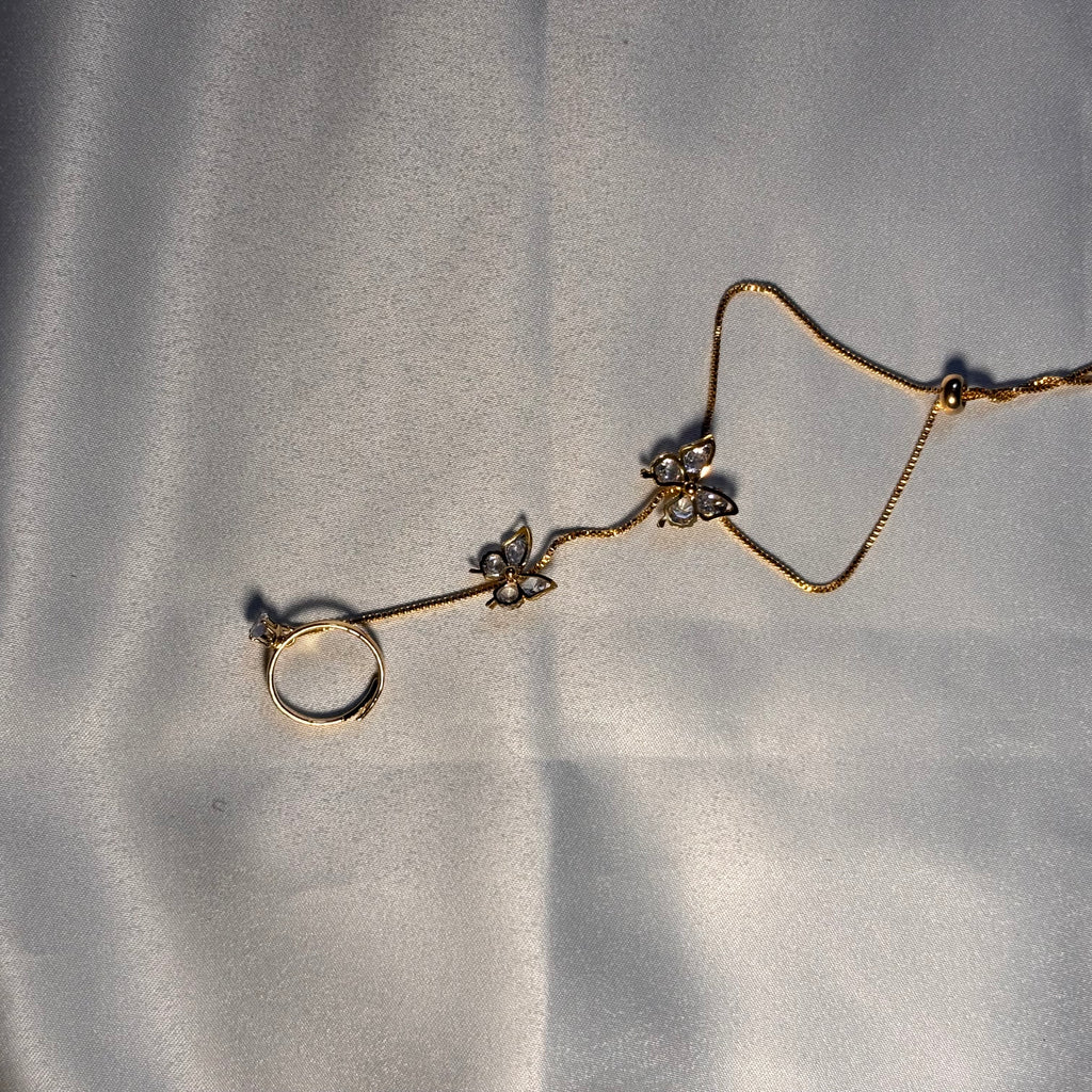 Butterfly hand chain bracelet(Gold)