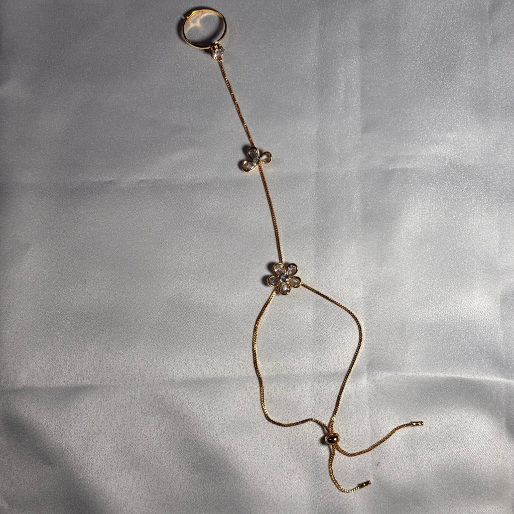 Blossom hand chain bracelet(Gold)
