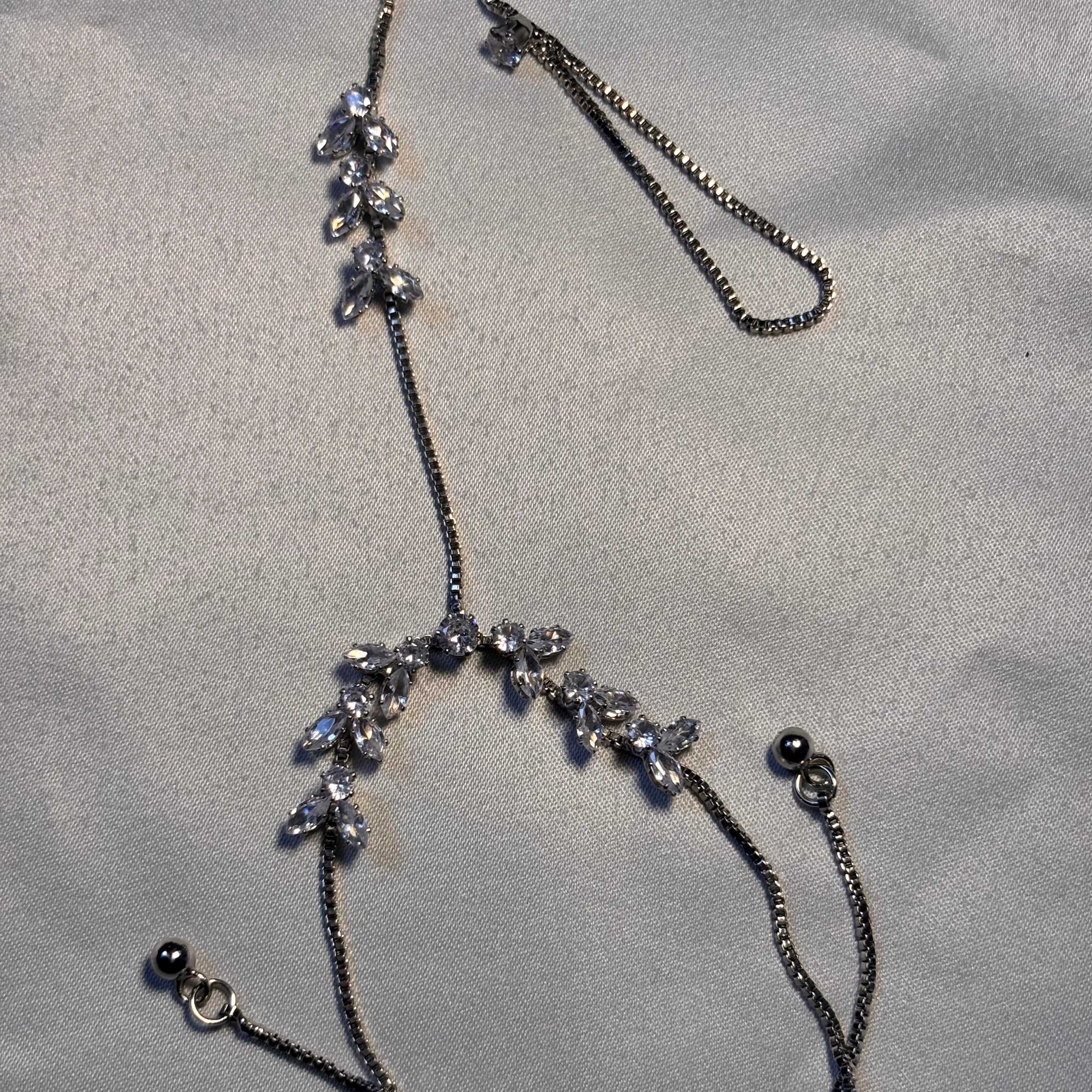 Marquise cut stone hand chain(silver)