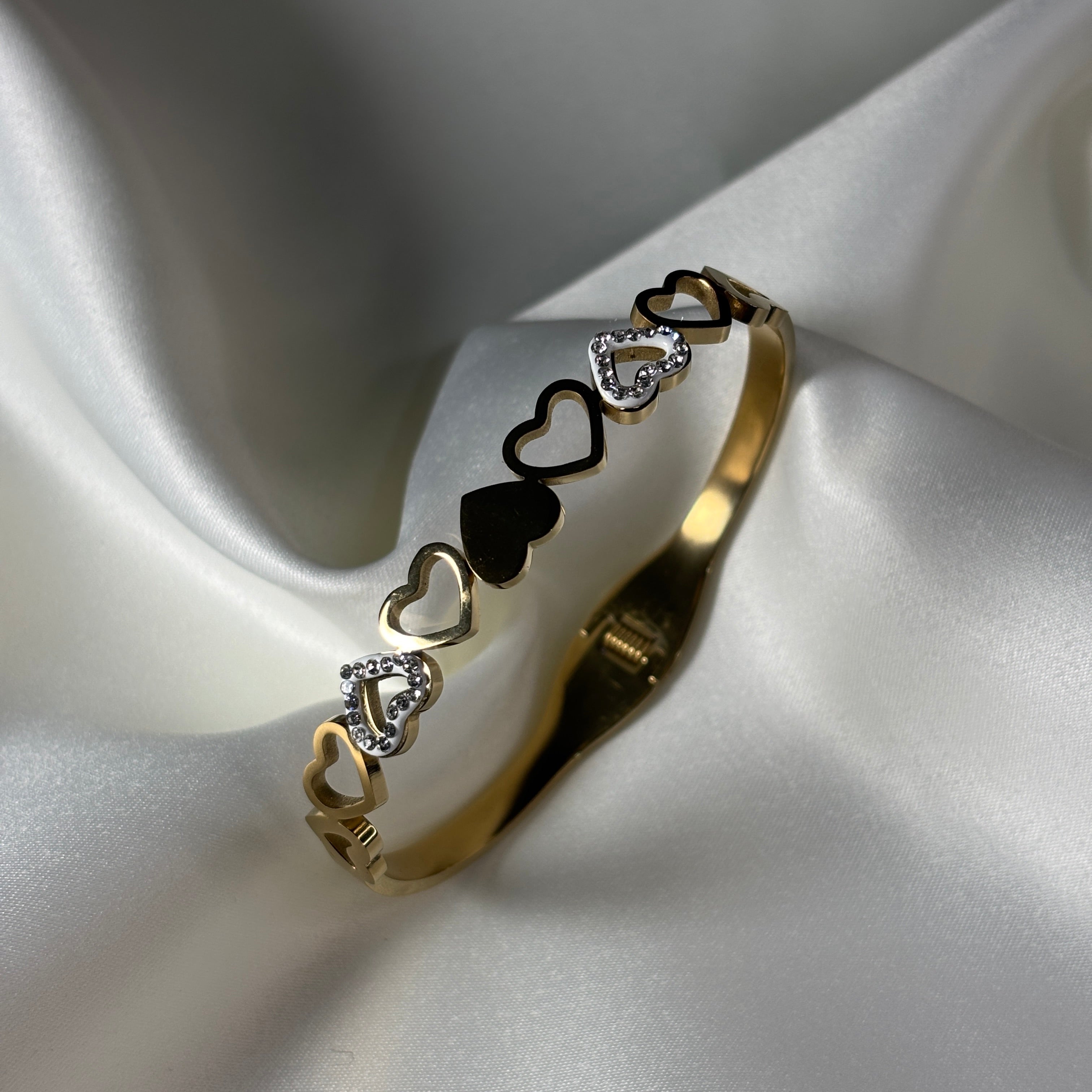 Twilight Kiss Bracelet