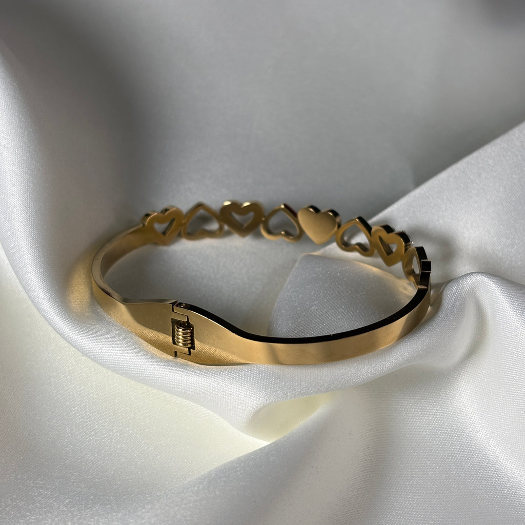 Twilight Kiss Bracelet