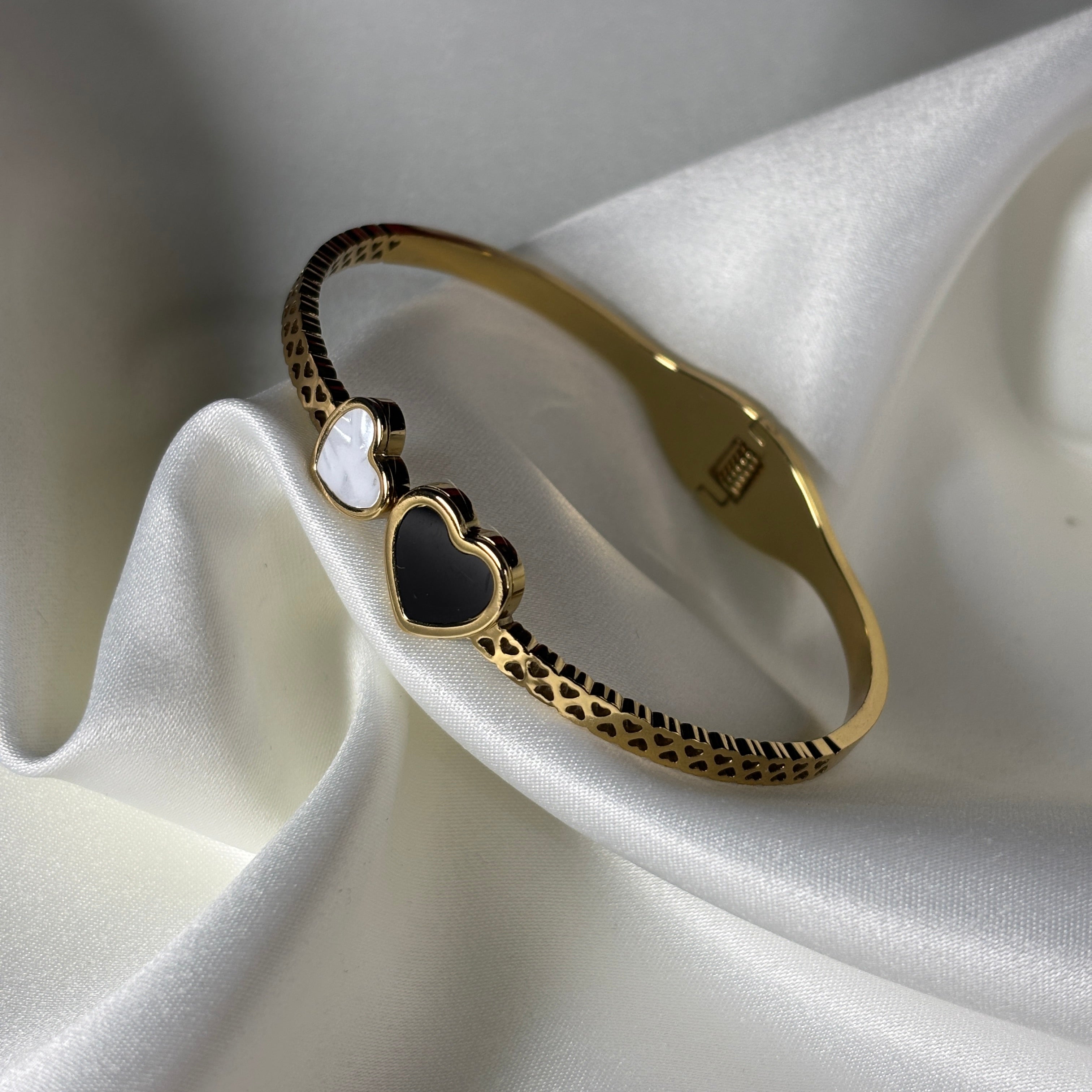 Love in Contrast Bracelet