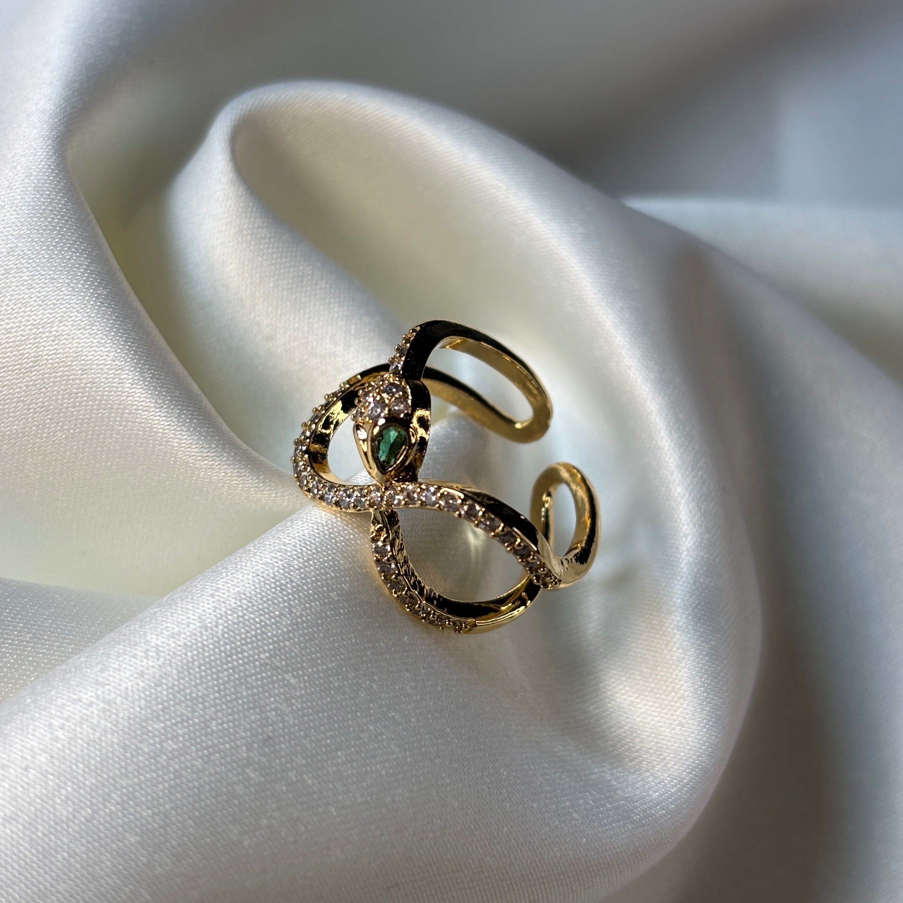 Emerald Glow Ring - Size Adjustable