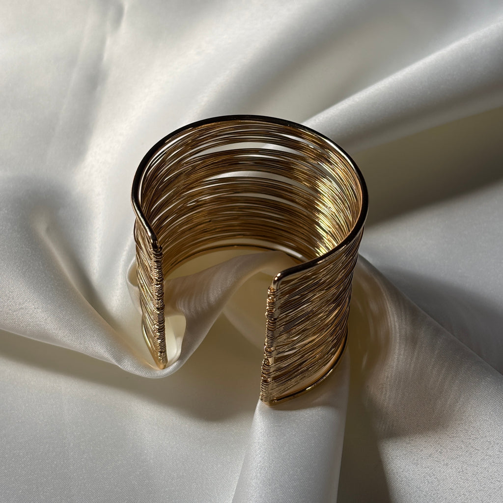 Rich Weave Gold Bracelet