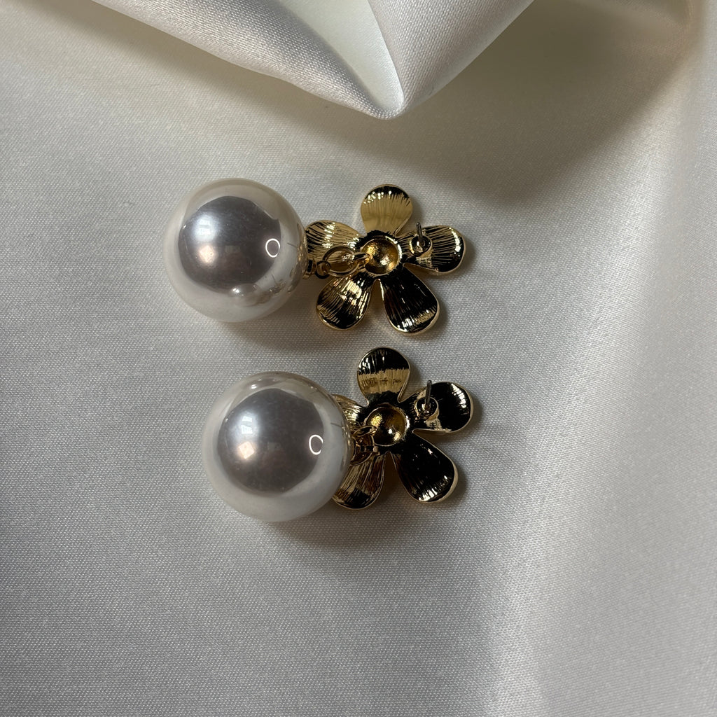 White Pearl Drop Floral Earring