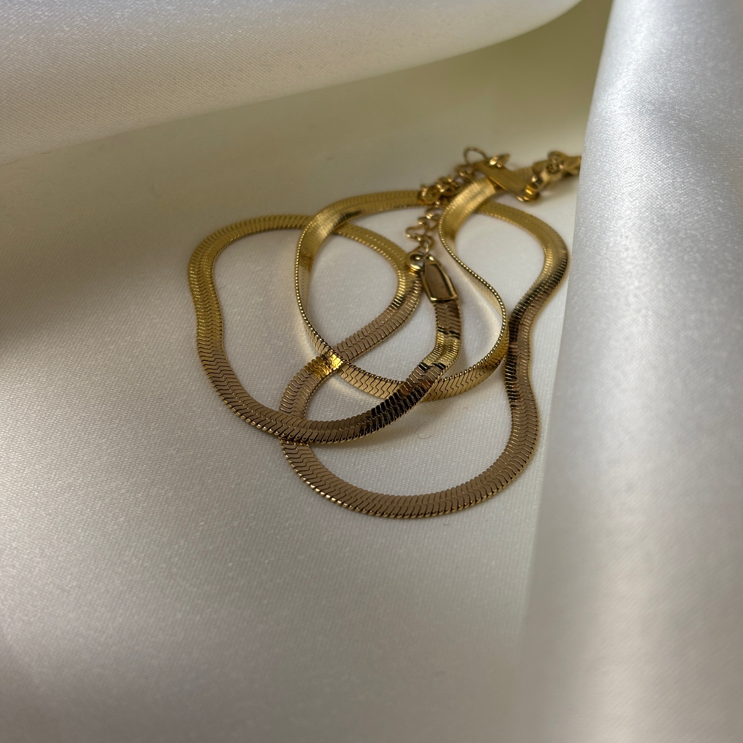 Golden Sleek Snake Chain