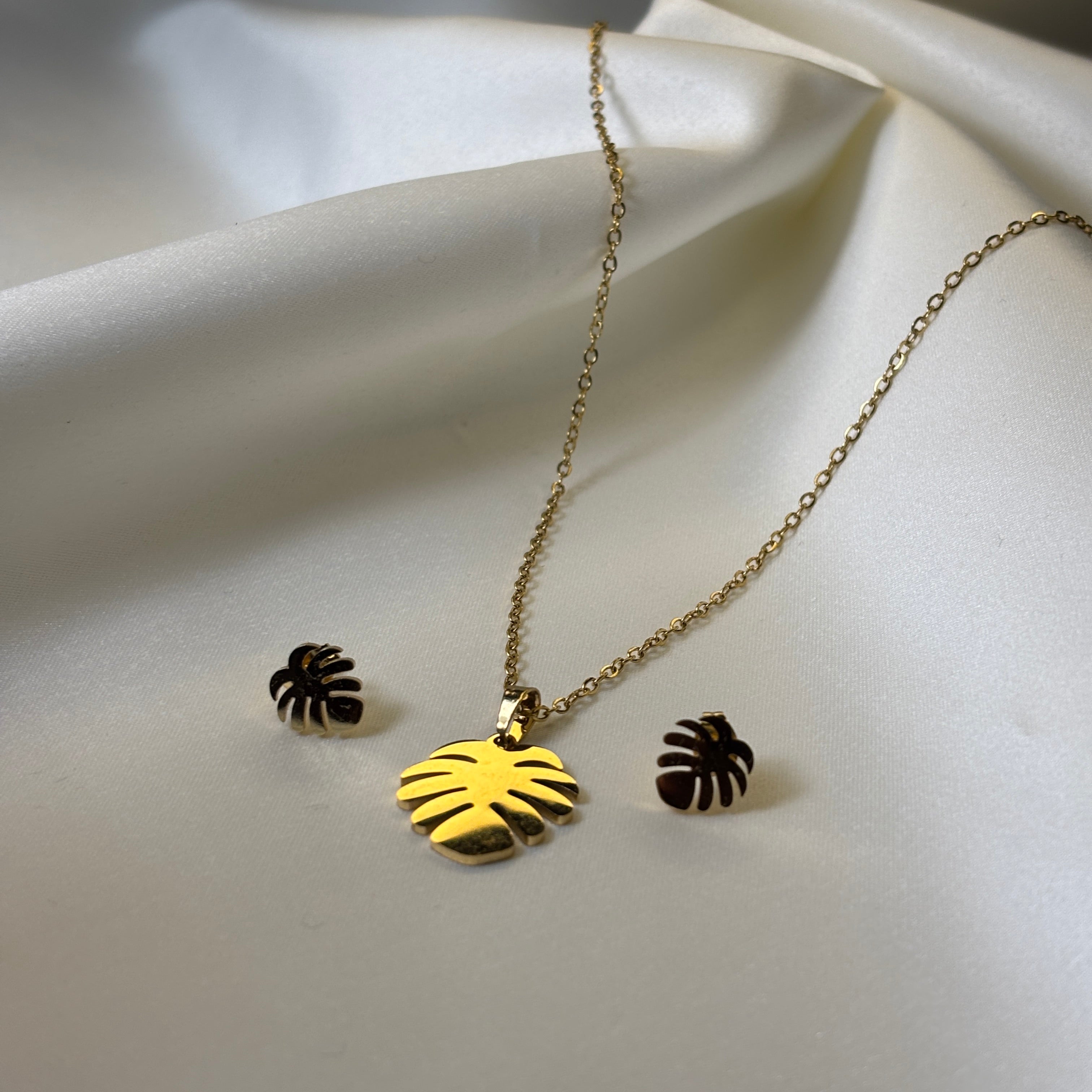 Golden Leaf Breeze Necklace & Earring Set